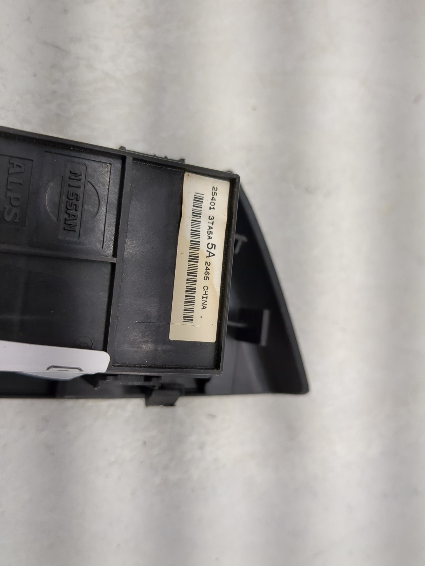 2013-2018 Nissan Altima Master Power Window Switch Replacement Driver Side Left P/N:25401 3TA5A Fits OEM Used Auto Parts - O