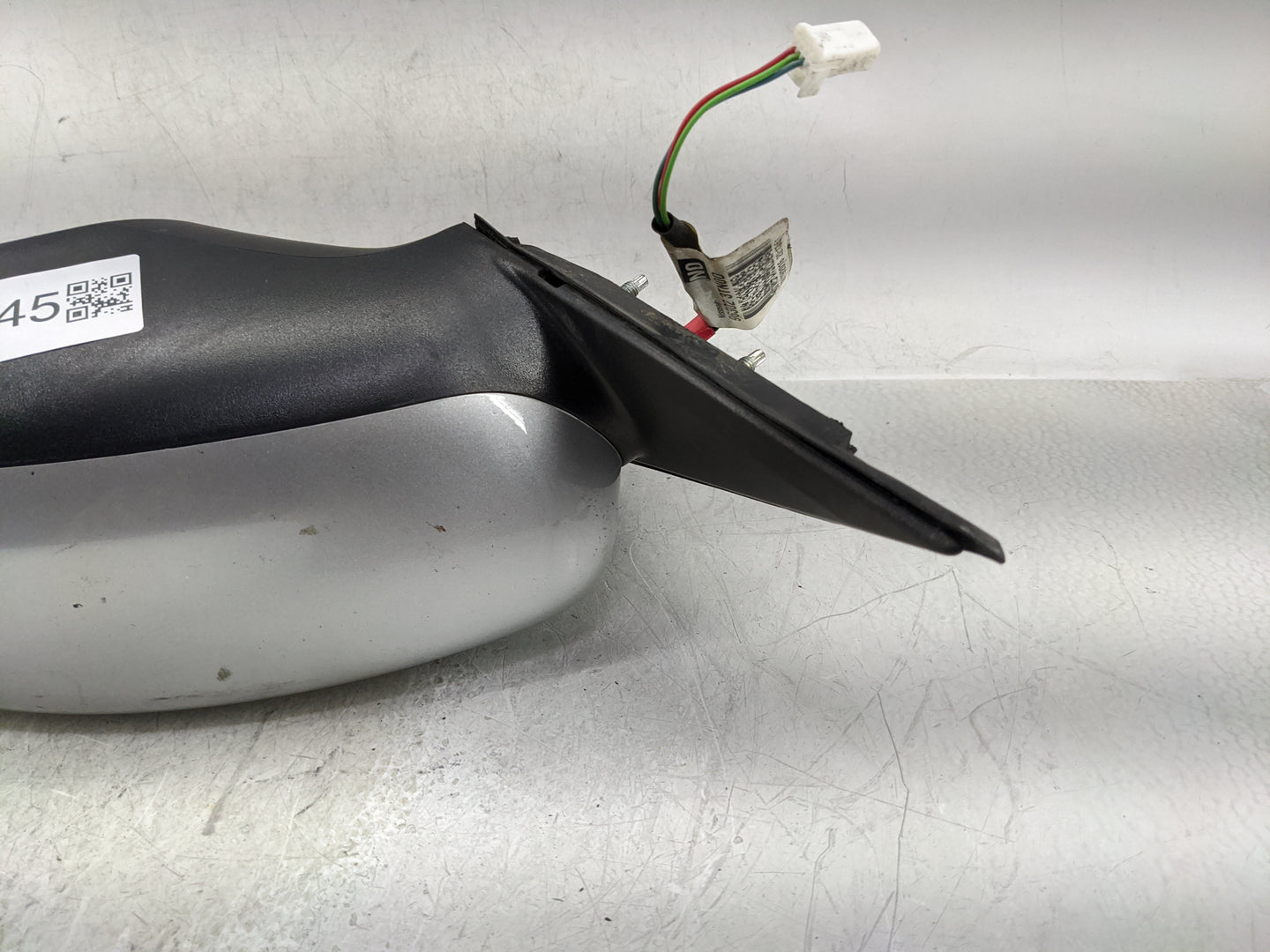 2013-2018 Nissan Altima Driver Side View Mirror - Left Door Mirror OEM Used - Oemusedautoparts1.com