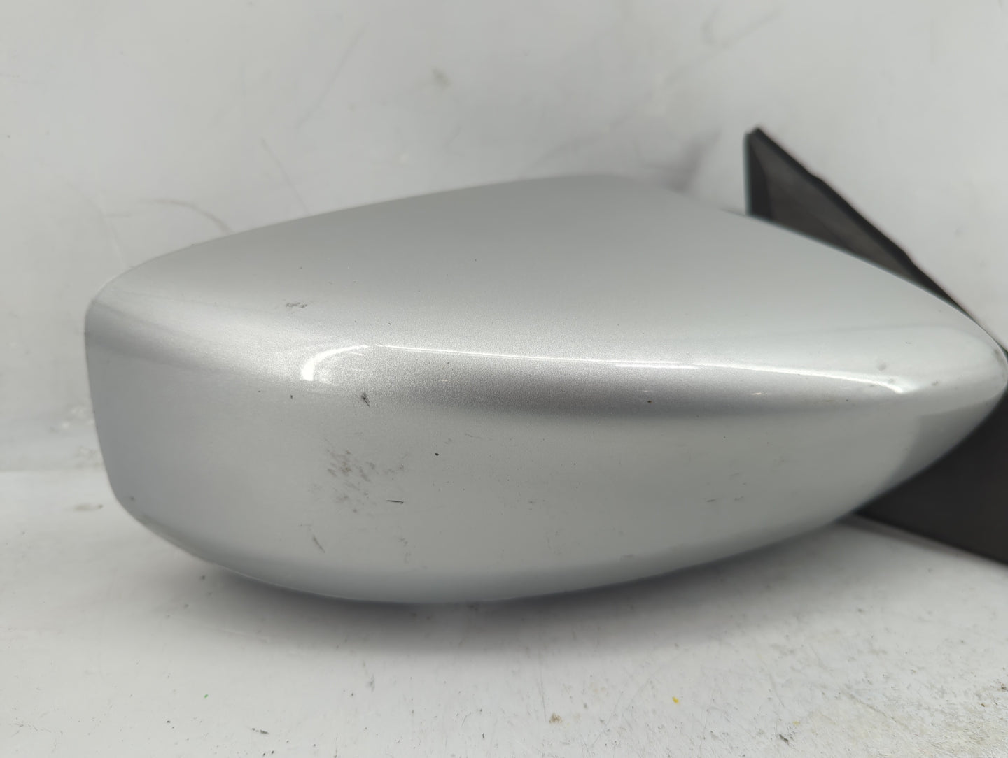 2013-2018 Nissan Altima Passenger Side View Mirror - Right Door Mirror OEM Used - Oemusedautoparts1.com