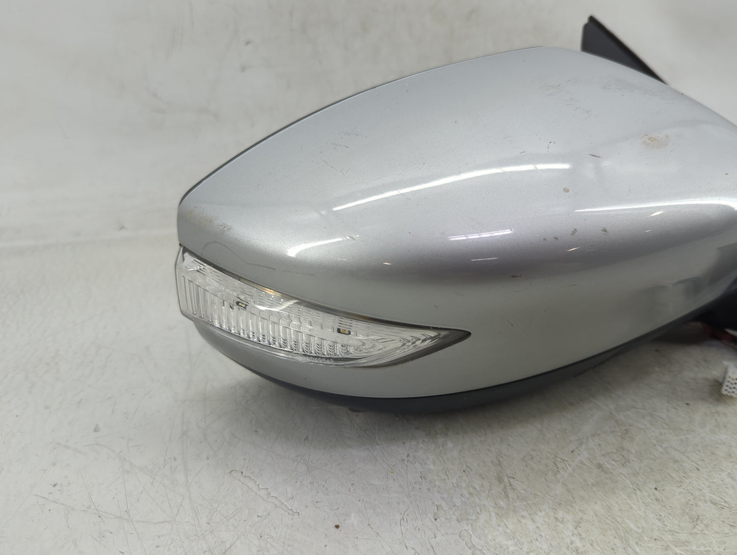 2013-2018 Nissan Altima Passenger Side View Mirror - Right Door Mirror OEM Used - Oemusedautoparts1.com
