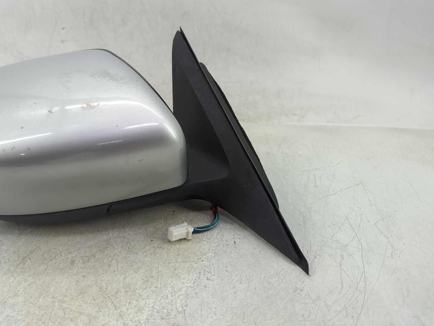 2013-2018 Nissan Altima Passenger Side View Mirror - Right Door Mirror OEM Used - Oemusedautoparts1.com
