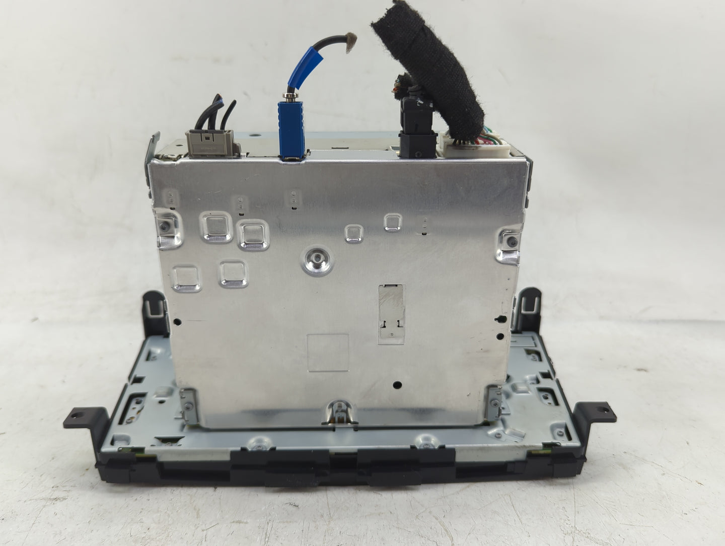 2016 Nissan Altima Radio AM FM Cd Player Receiver Replacement P/N:259159HP0BRX 7 612 651 338 Fits OEM Used Auto Parts - Oemu