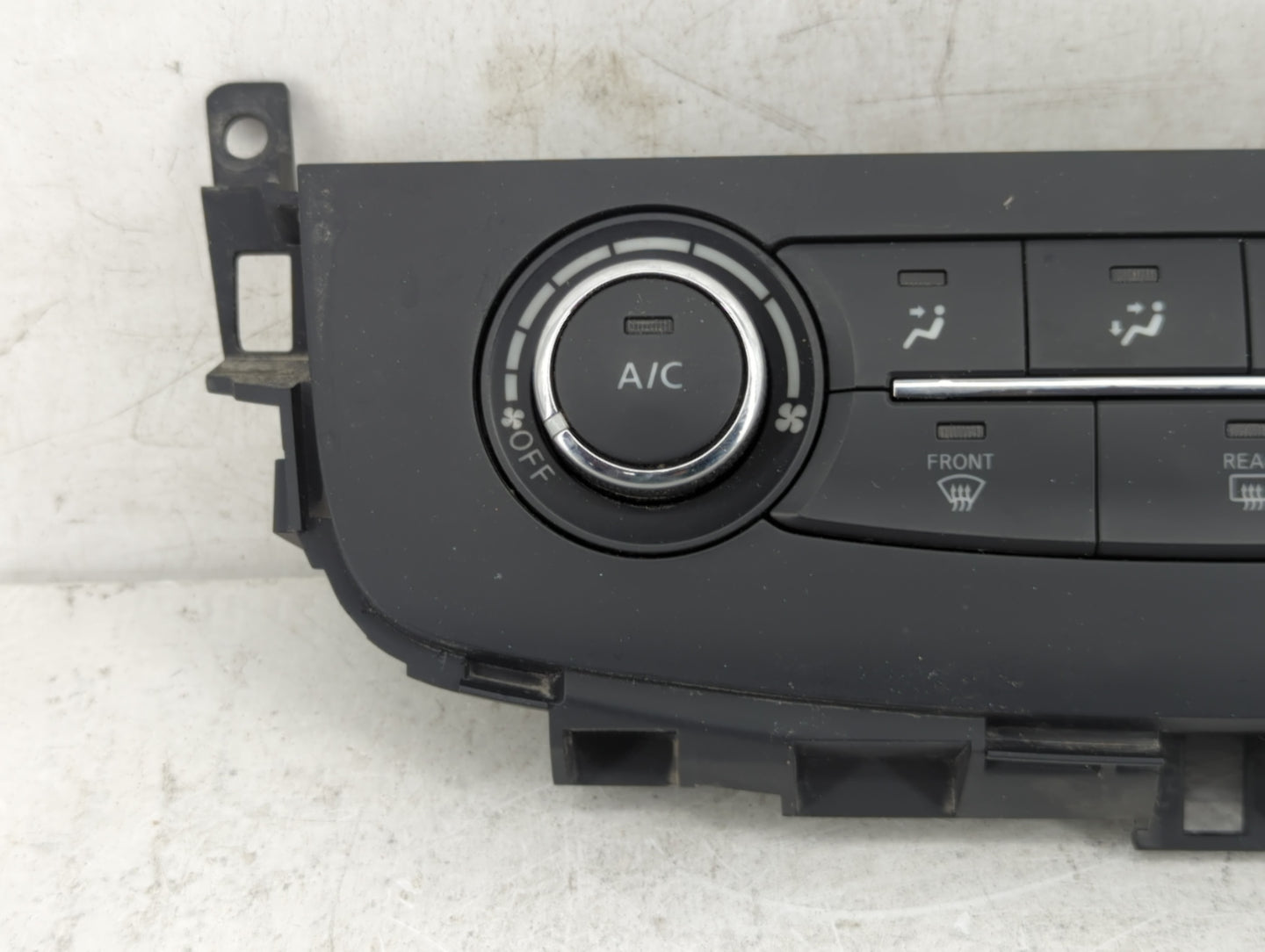 2016-2018 Nissan Altima Climate Control Module Temperature AC/Heater Replacement Fits Fits 2016 2017 2018 OEM Used Auto Part