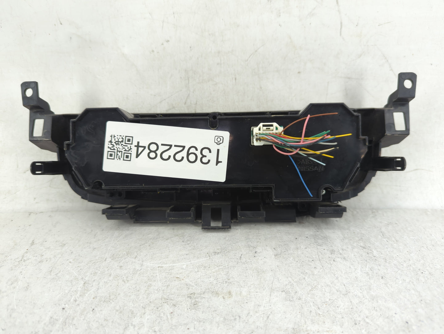 2016-2018 Nissan Altima Climate Control Module Temperature AC/Heater Replacement Fits Fits 2016 2017 2018 OEM Used Auto Part