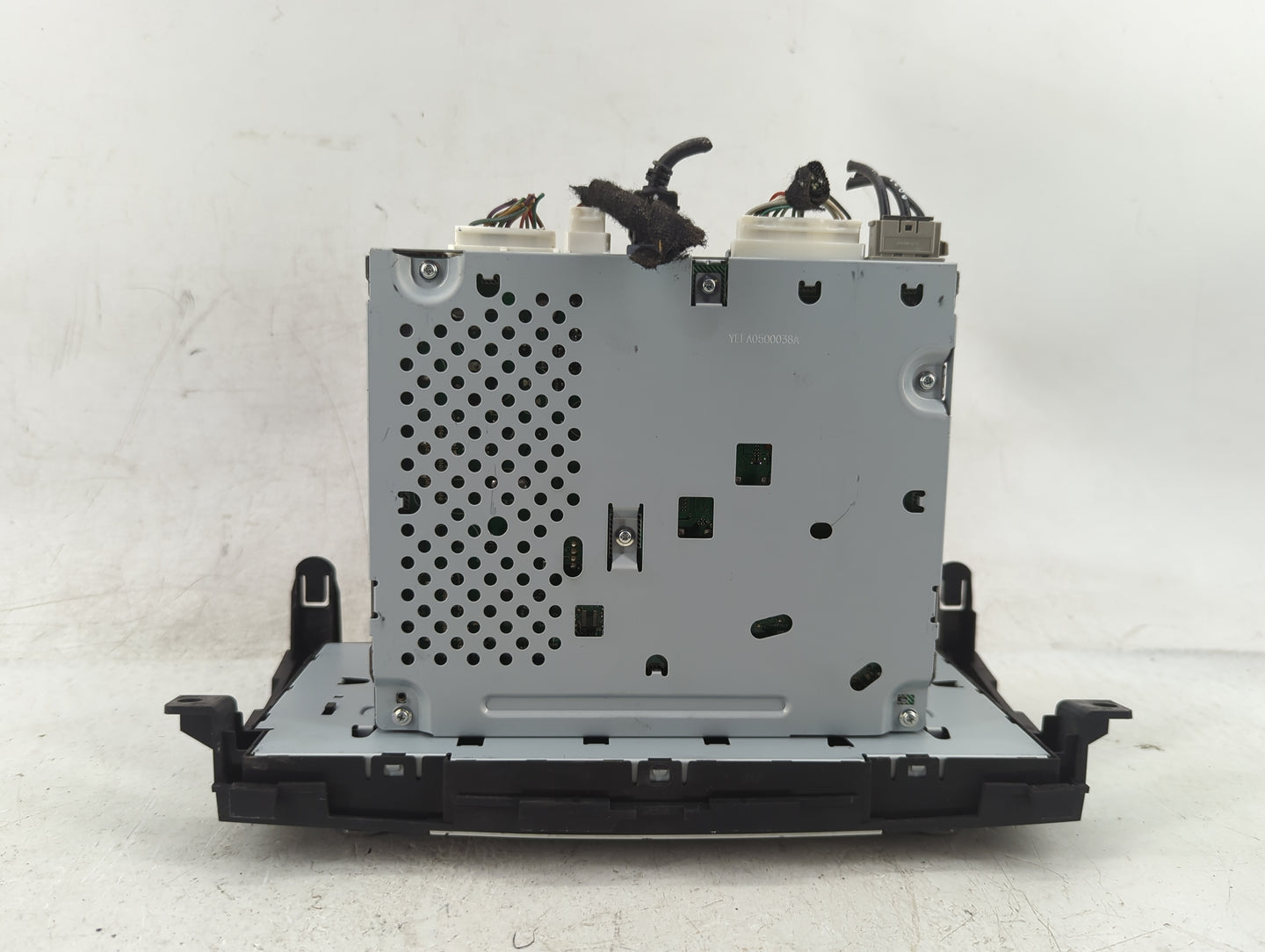 2016 Nissan Altima Radio AM FM Cd Player Receiver Replacement P/N:28185 9HR1A Fits OEM Used Auto Parts - Oemusedautoparts1.c