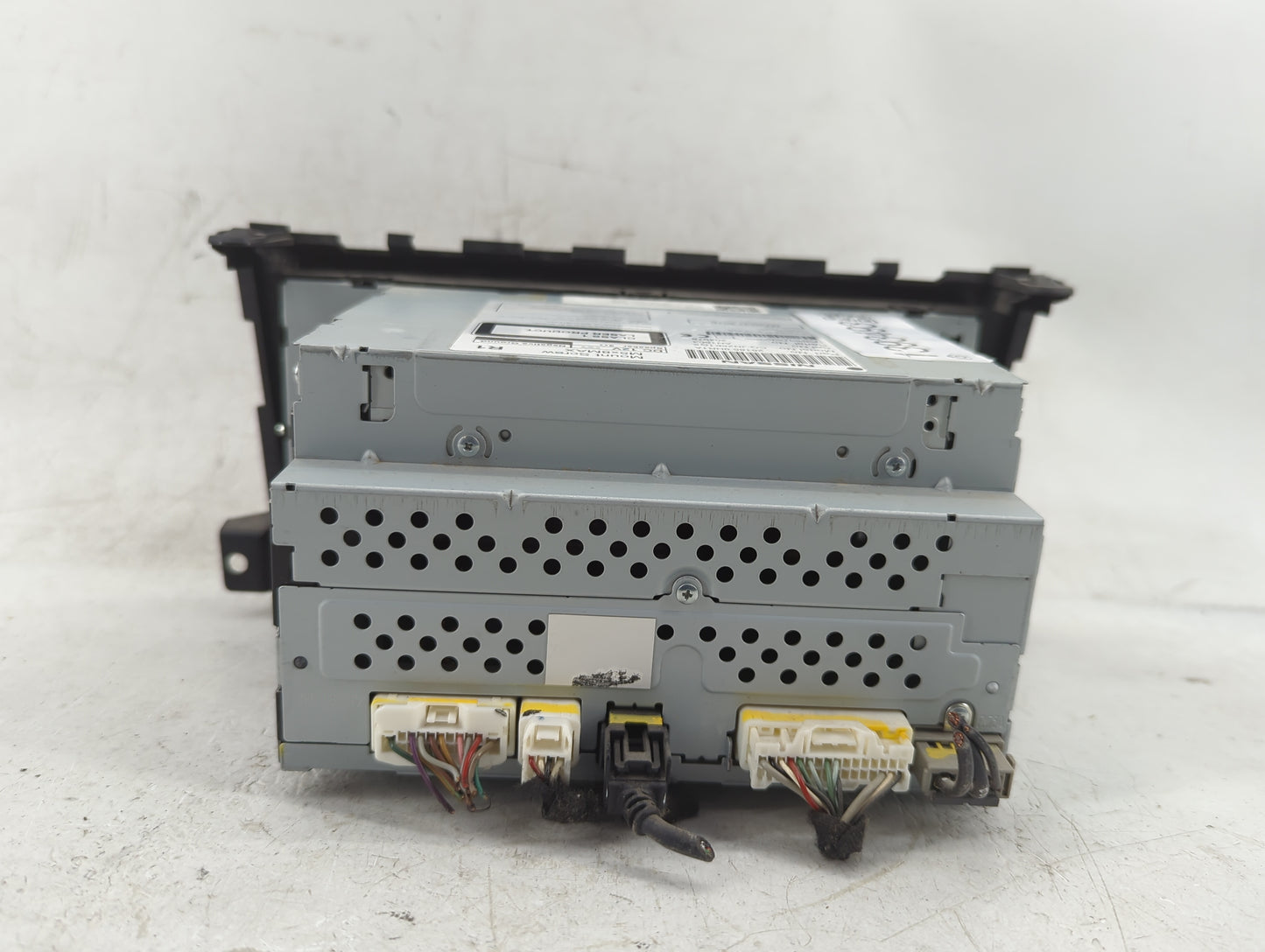2016 Nissan Altima Radio AM FM Cd Player Receiver Replacement P/N:28185 9HR1A Fits OEM Used Auto Parts - Oemusedautoparts1.c