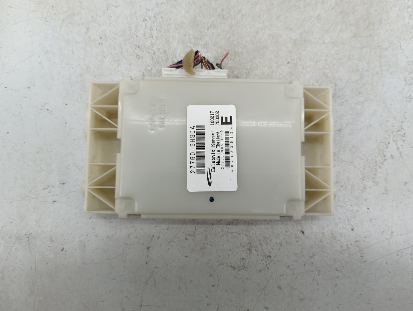 2016-2018 Nissan Altima Climate Control Module Temperature AC/Heater Replacement P/N:27760-9HS0A Fits Fits 2016 2017 2018 OE