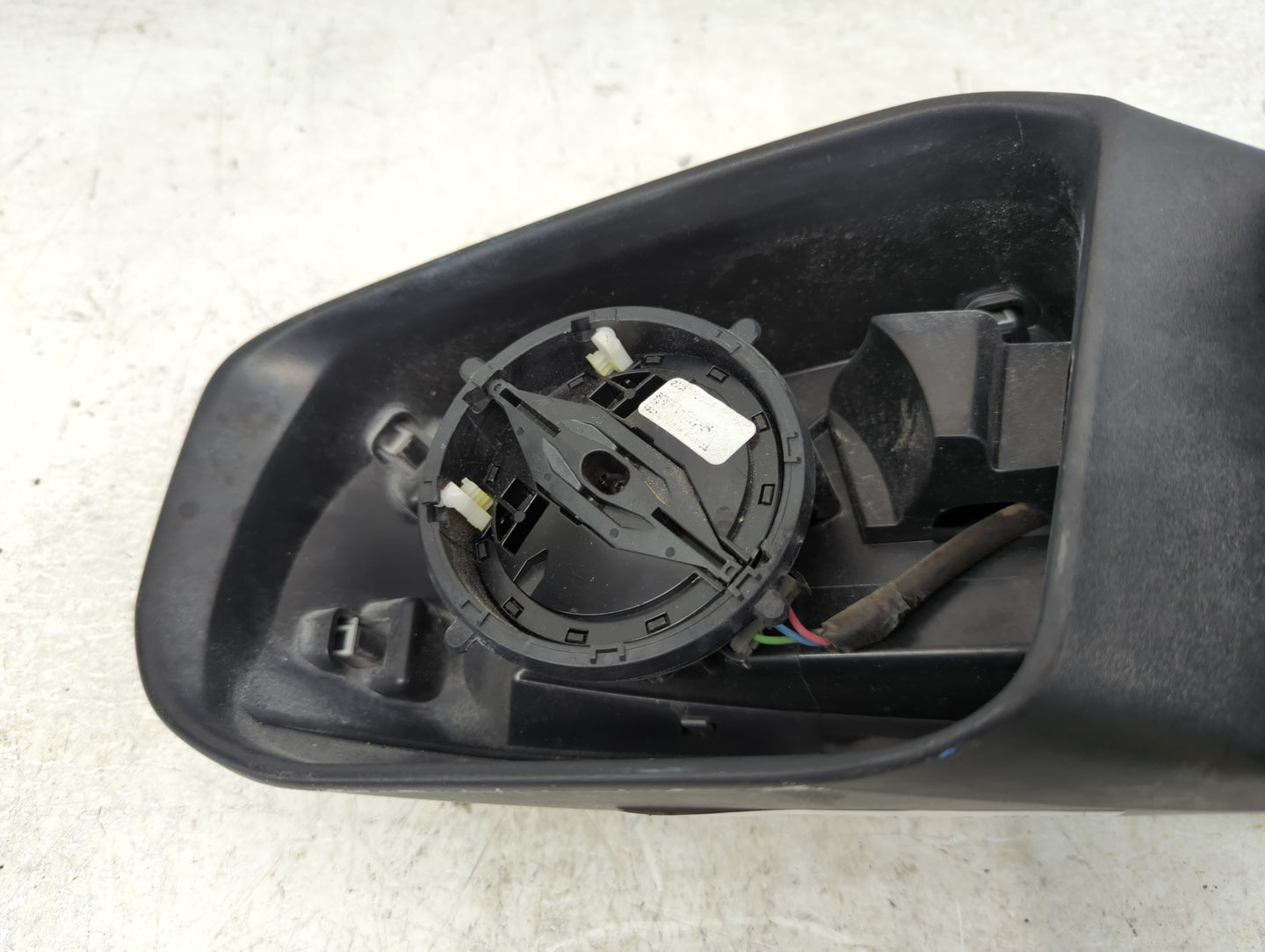 2013-2018 Nissan Altima Driver Side View Mirror - Left Door Mirror OEM Used - Oemusedautoparts1.com