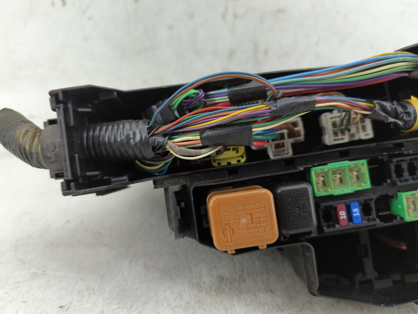 2016-2017 Nissan Altima Fusebox Fuse Box Panel Relay Module Fits Fits 2016 2017 OEM Used Auto Parts - Oemusedautoparts1.com