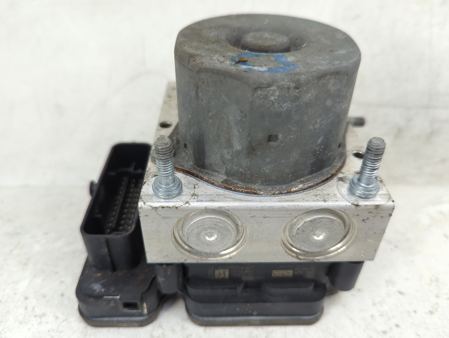 2016-2017 Nissan Altima ABS Pump Control Module Replacement P/N:476609HS0C 269775 Fits Fits 2016 2017 OEM Used Auto Parts - 