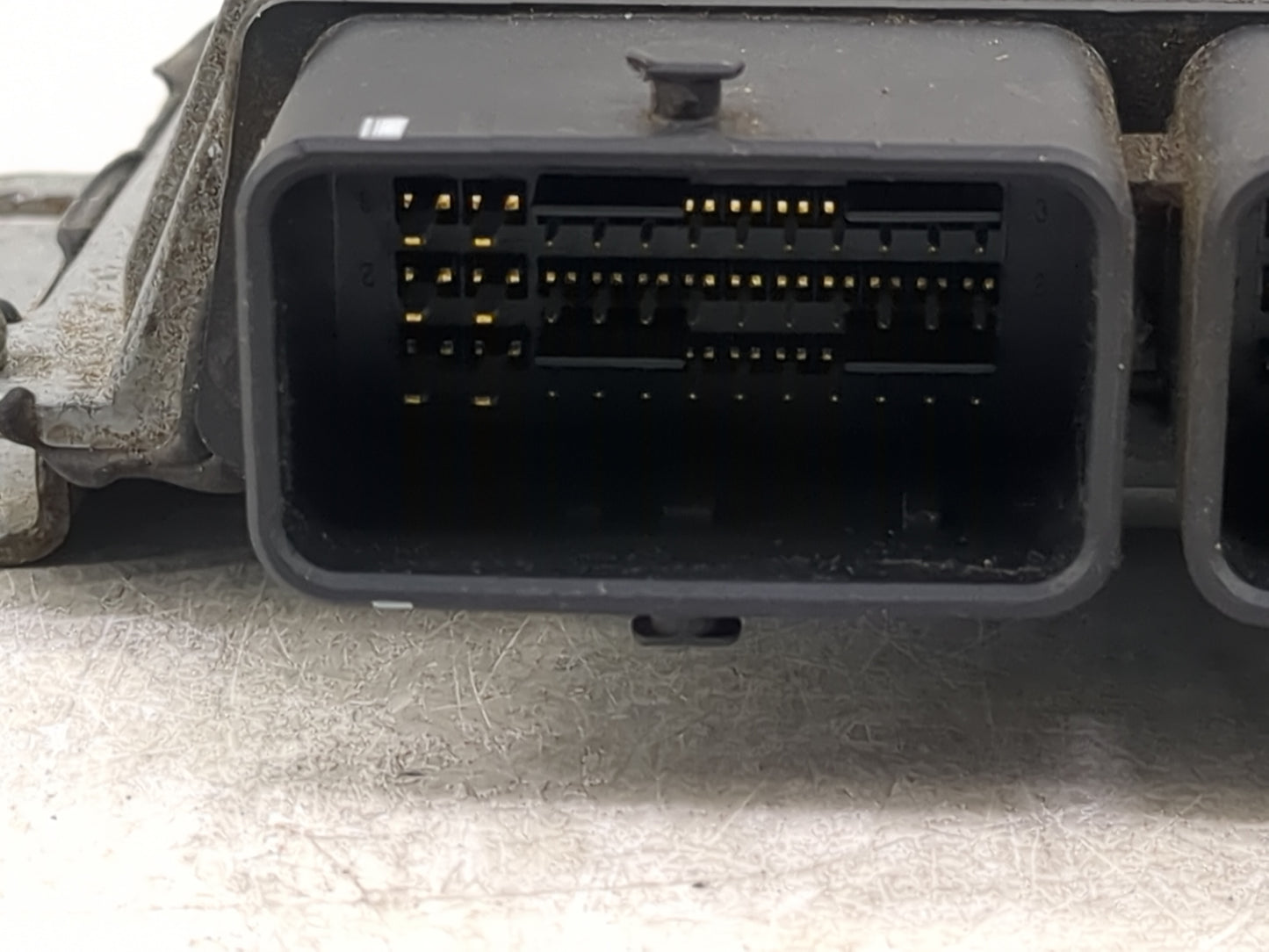 2016-2017 Nissan Altima PCM Engine Control Computer ECU ECM PCU OEM P/N:NEC025-069 Fits Fits 2016 2017 OEM Used Auto Parts -