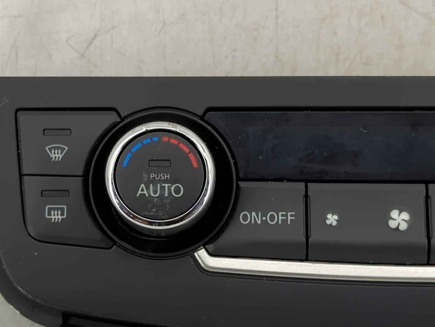 2016-2018 Nissan Altima Climate Control Module Temperature AC/Heater Replacement P/N:27500 9HS0A Fits Fits 2016 2017 2018 OE