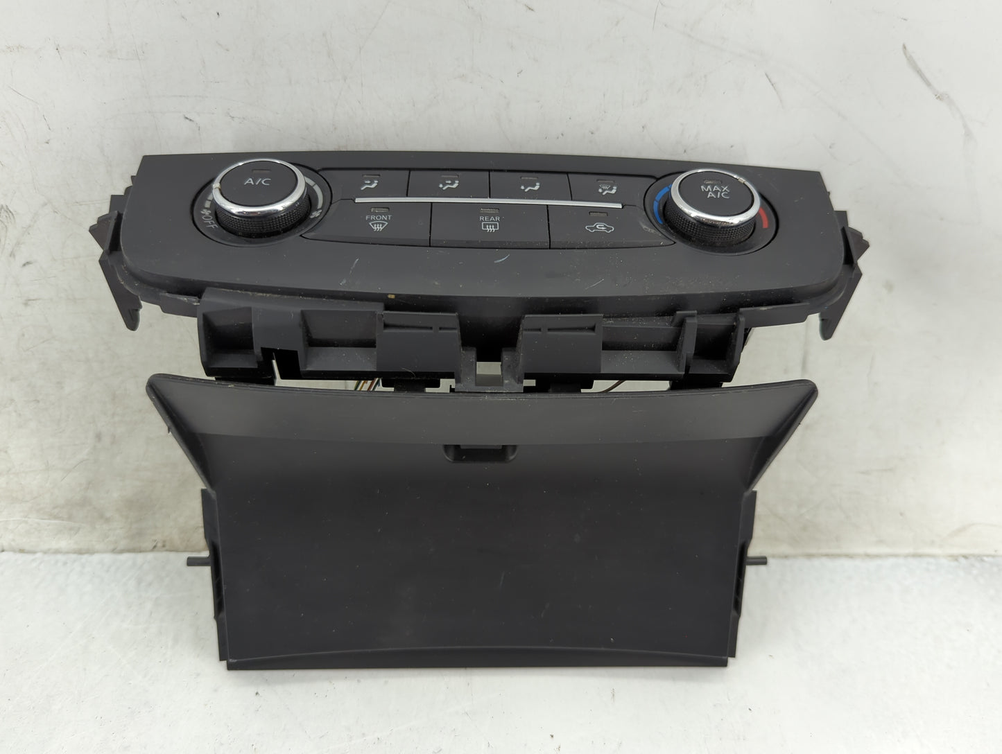 2016-2018 Nissan Altima Climate Control Module Temperature AC/Heater Replacement Fits Fits 2016 2017 2018 OEM Used Auto Part