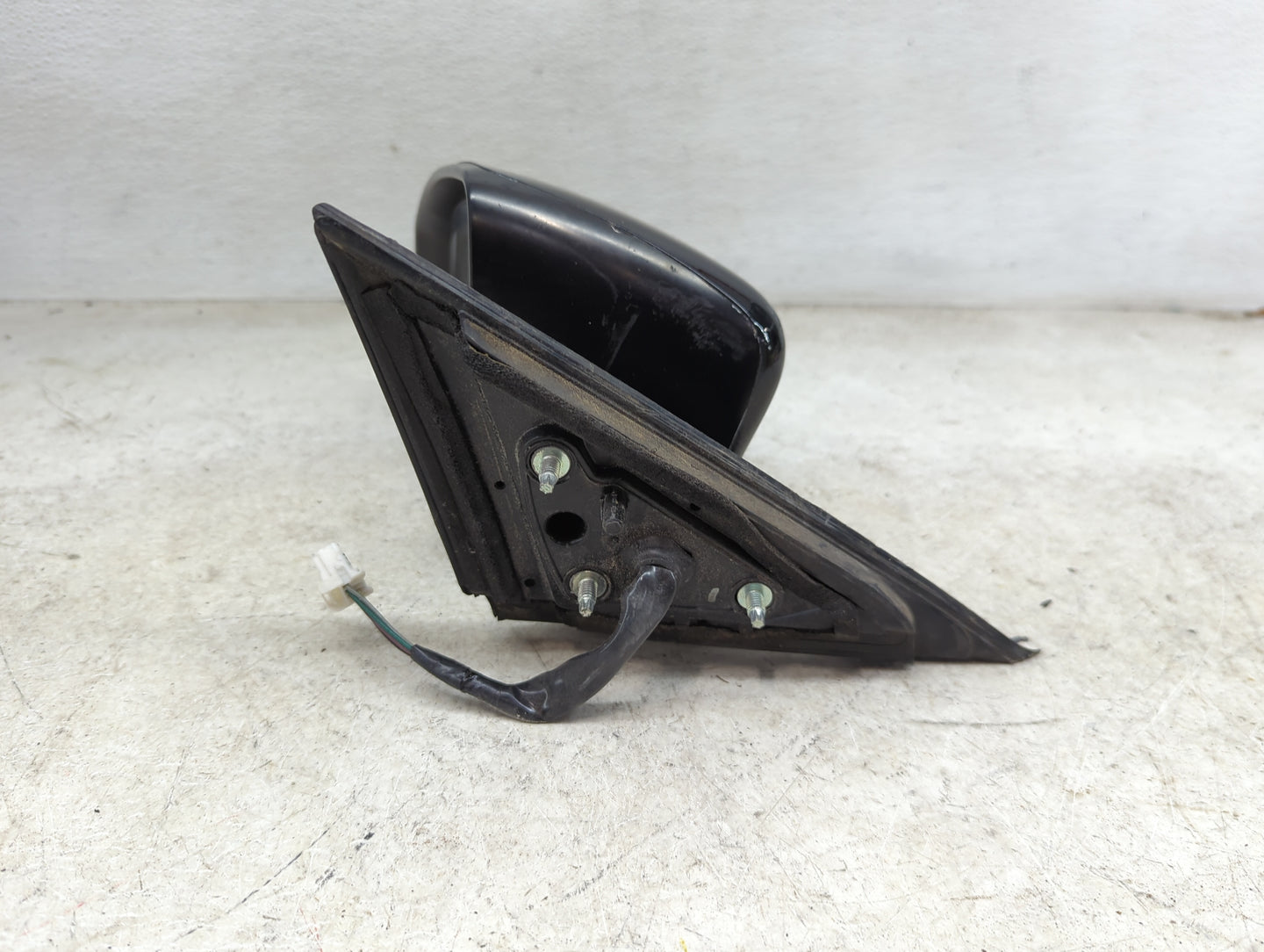 2013-2018 Nissan Altima Driver Side View Mirror - Left Door Mirror OEM Used - Oemusedautoparts1.com