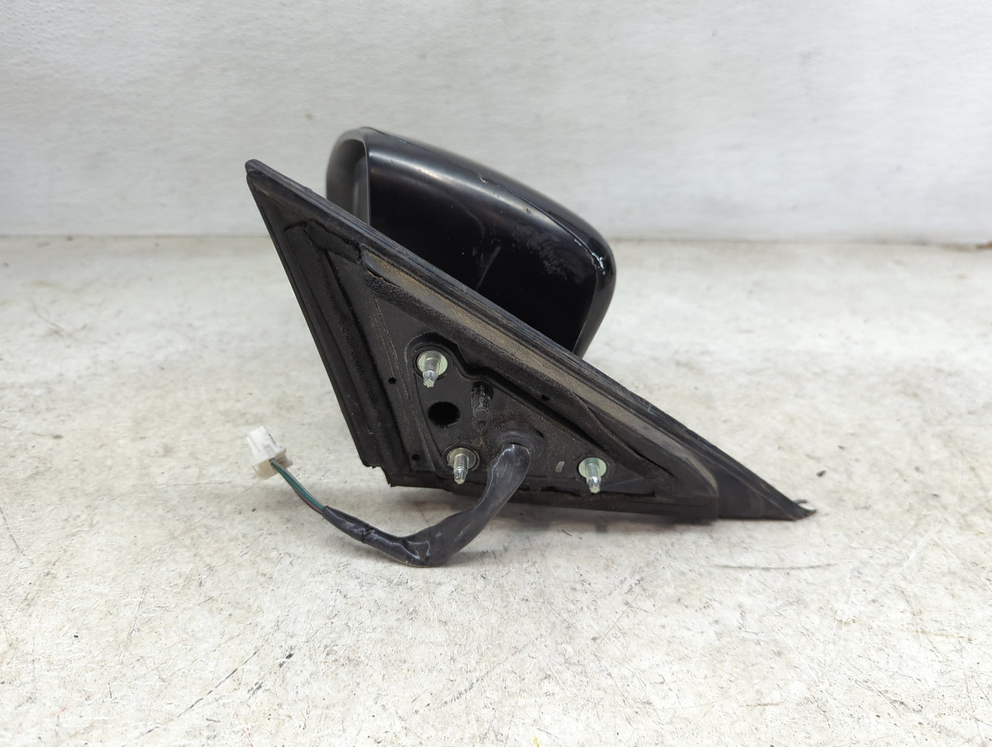 2013-2018 Nissan Altima Driver Side View Mirror - Left Door Mirror OEM Used - Oemusedautoparts1.com