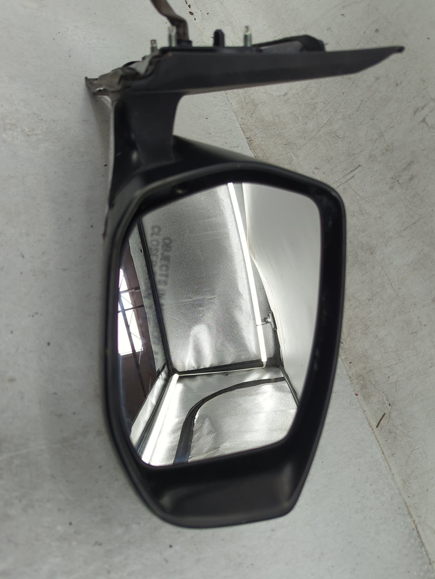 2013-2018 Nissan Altima Passenger Side View Mirror - Right Door Mirror OEM Used - Oemusedautoparts1.com