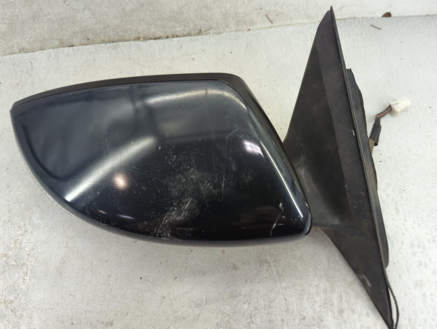 2013-2018 Nissan Altima Passenger Side View Mirror - Right Door Mirror OEM Used - Oemusedautoparts1.com