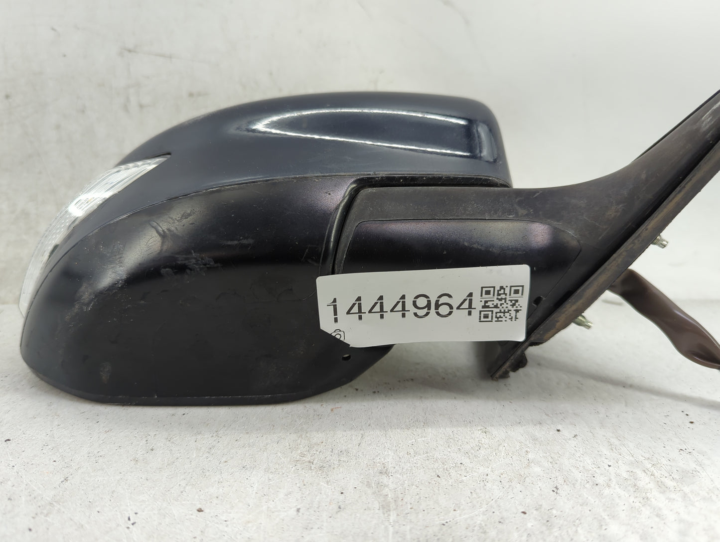 2013-2018 Nissan Altima Passenger Side View Mirror - Right Door Mirror OEM Used - Oemusedautoparts1.com