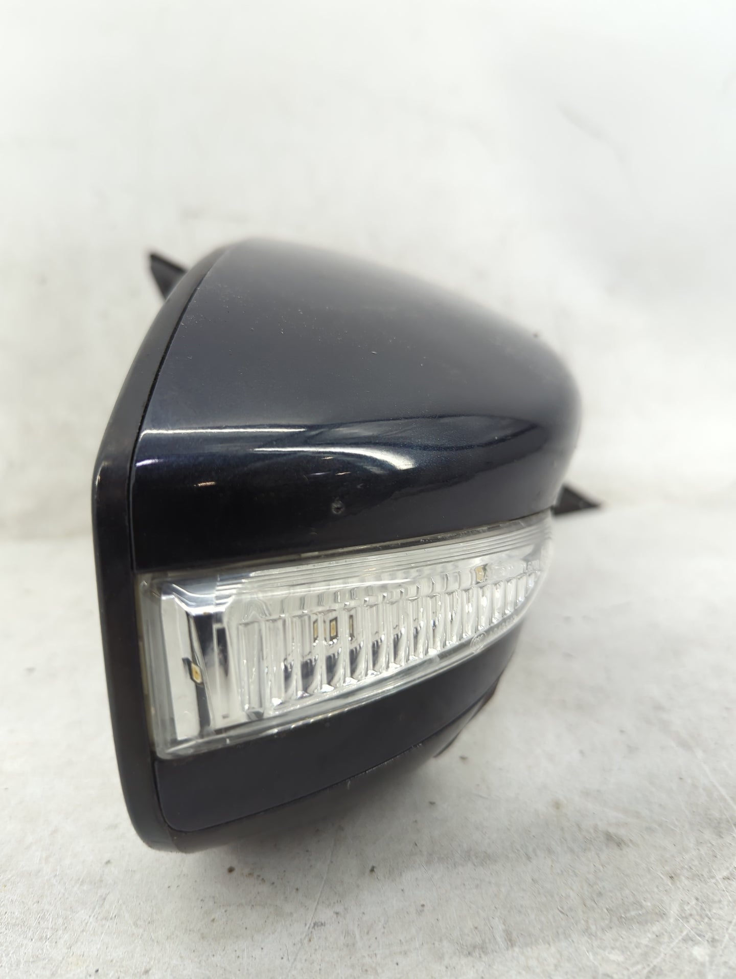 2013-2018 Nissan Altima Passenger Side View Mirror - Right Door Mirror OEM Used - Oemusedautoparts1.com