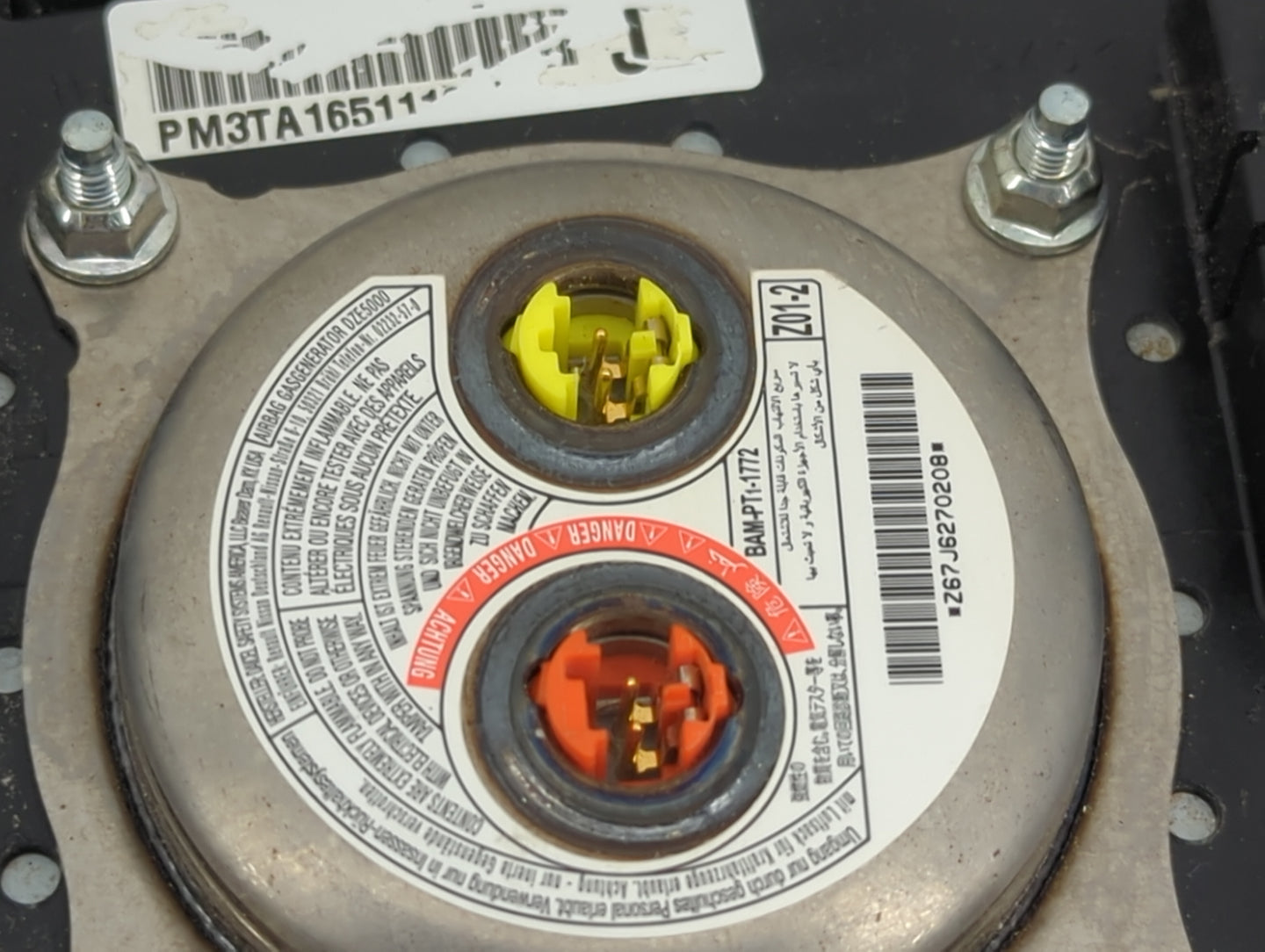 2016 Nissan Altima Air Bag Driver Left Steering Wheel Mounted - Oemusedautoparts1.com