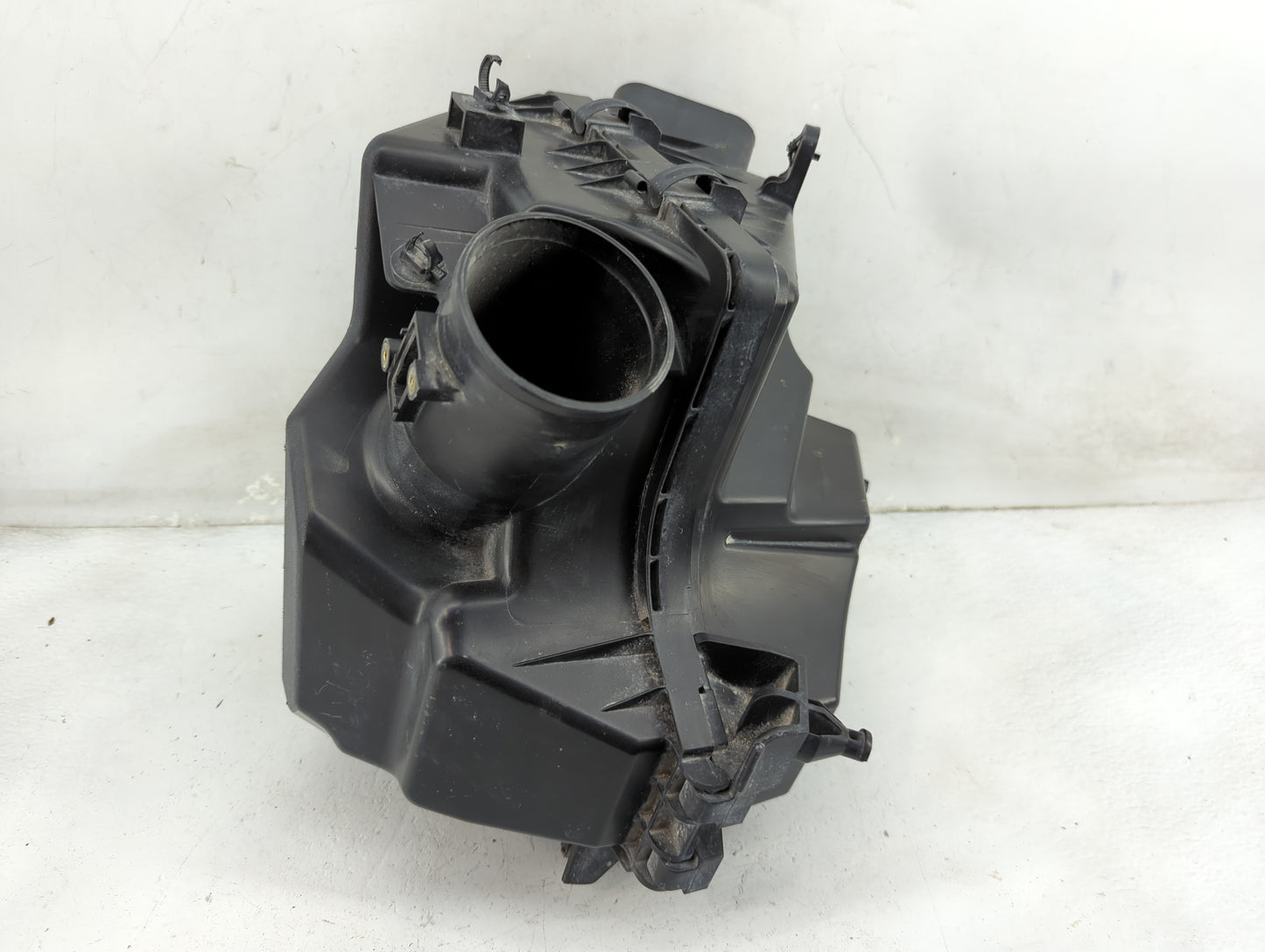 2016 Nissan Altima Air Cleaner Intake-duct Hose Tube 1459709 - Oemusedautoparts1.com
