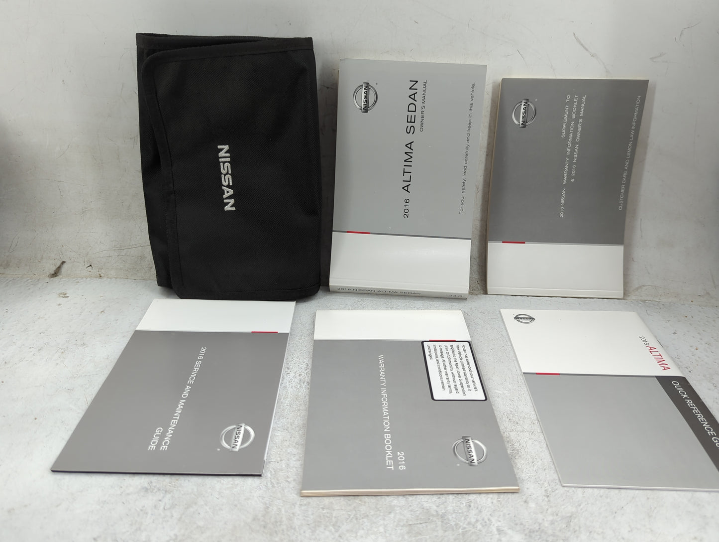 2016 Nissan Altima Owners Manual Book Guide P/N:OM16EA 0L33U1 OEM Used Auto Parts - Oemusedautoparts1.com