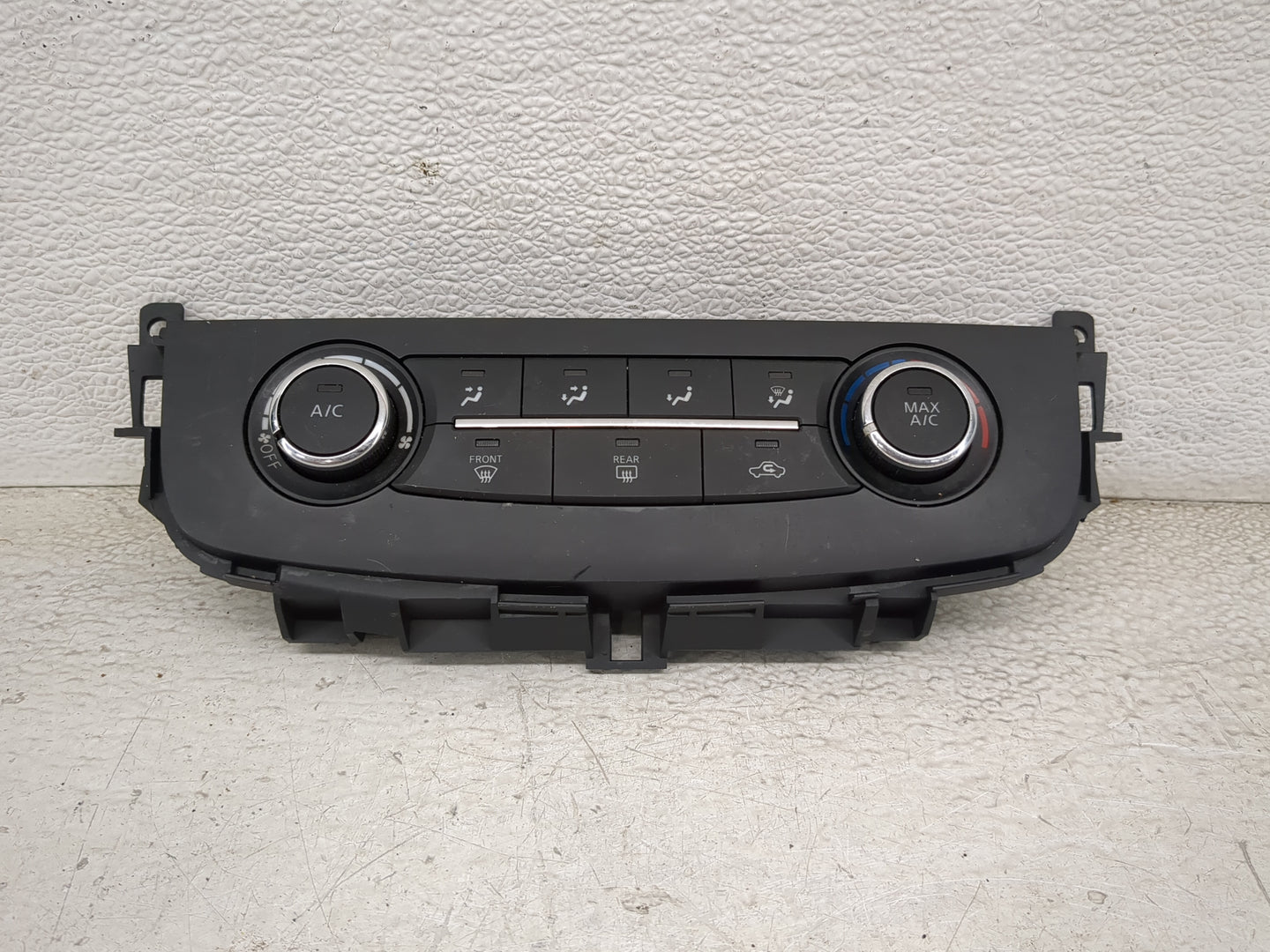 2016-2018 Nissan Altima Climate Control Module Temperature AC/Heater Replacement Fits Fits 2016 2017 2018 OEM Used Auto Part