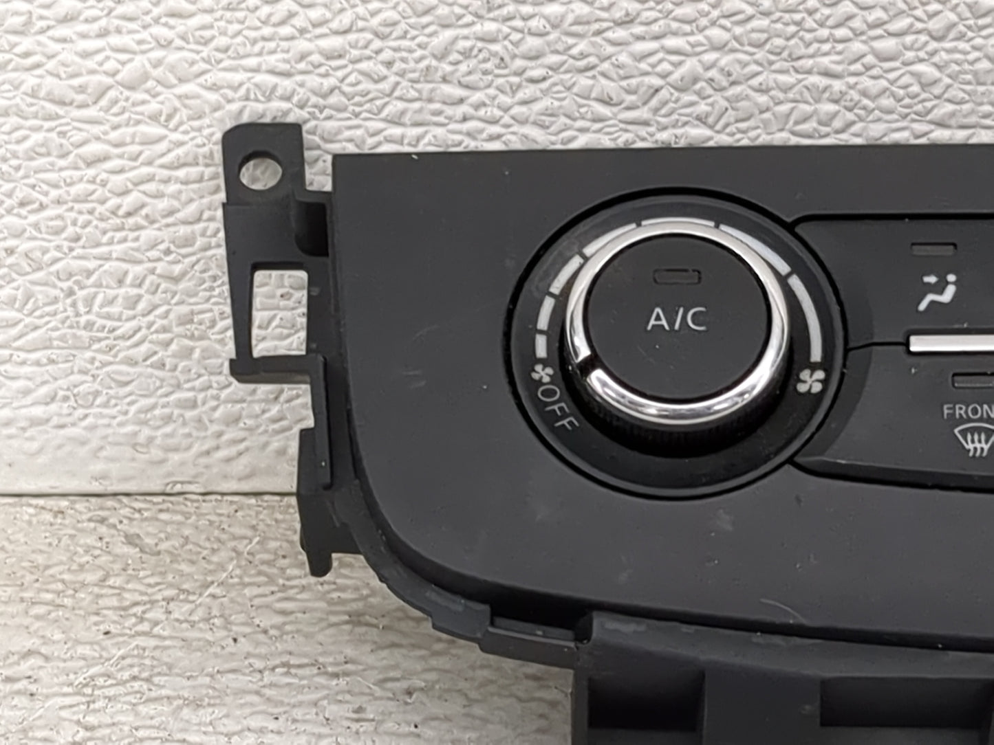 2016-2018 Nissan Altima Climate Control Module Temperature AC/Heater Replacement Fits Fits 2016 2017 2018 OEM Used Auto Part
