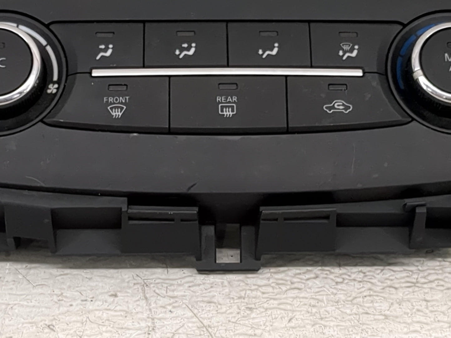 2016-2018 Nissan Altima Climate Control Module Temperature AC/Heater Replacement Fits Fits 2016 2017 2018 OEM Used Auto Part