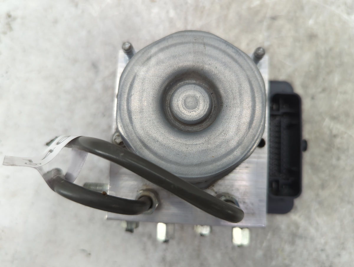 2016-2017 Nissan Altima Anti-Lock Brake ABS Pump Module Actuator OEM P/N:476602265106527 2265106527 Fits Fits 2016 2017 OEM 