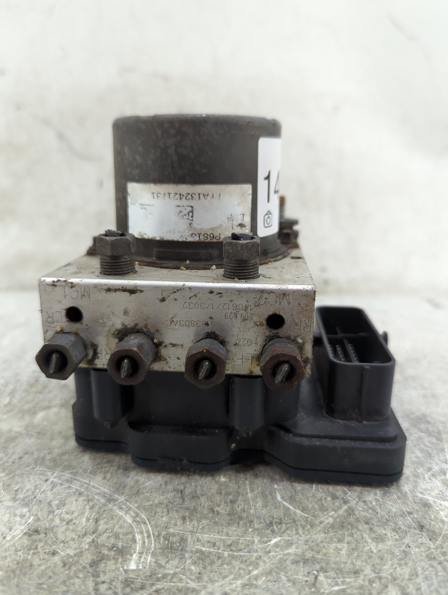 2016-2017 Nissan Altima ABS Pump Control Module Replacement P/N:2265106527 0265956023, 68136803AC, P68136 Fits Fits 2016 201