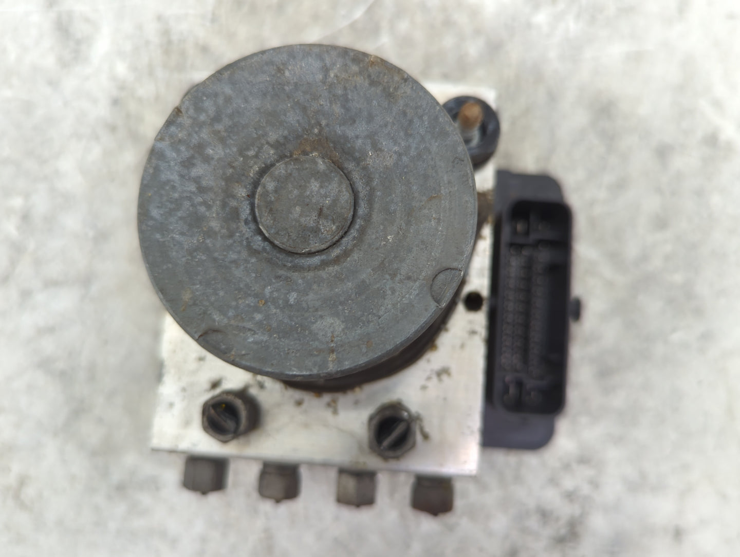 2016-2017 Nissan Altima ABS Pump Control Module Replacement P/N:2265106527 0265956023, 68136803AC, P68136 Fits Fits 2016 201