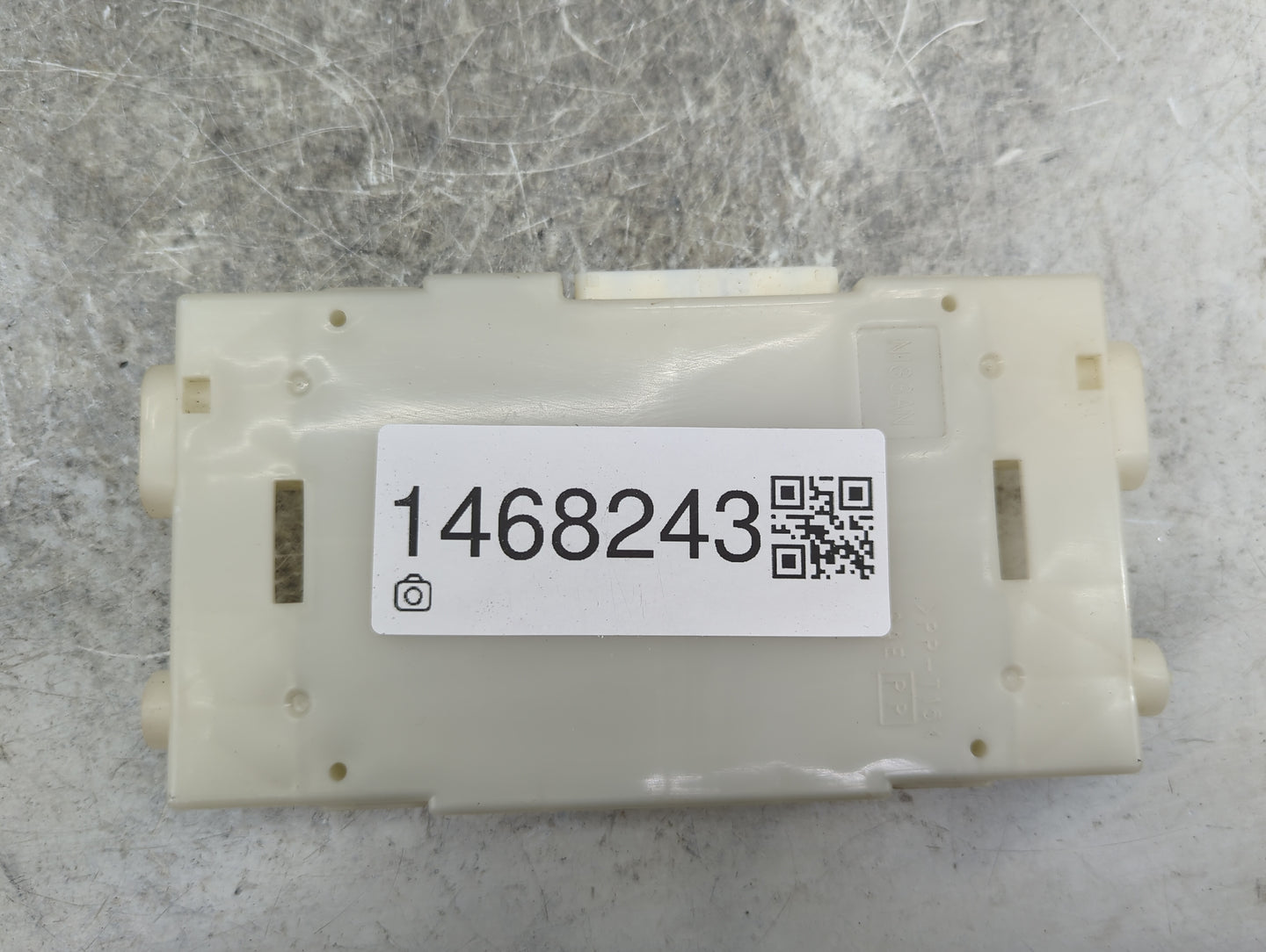 2016-2018 Nissan Altima Climate Control Module Temperature AC/Heater Replacement P/N:27760 9HS0A 27760 9HS0A--C Fits OEM Use