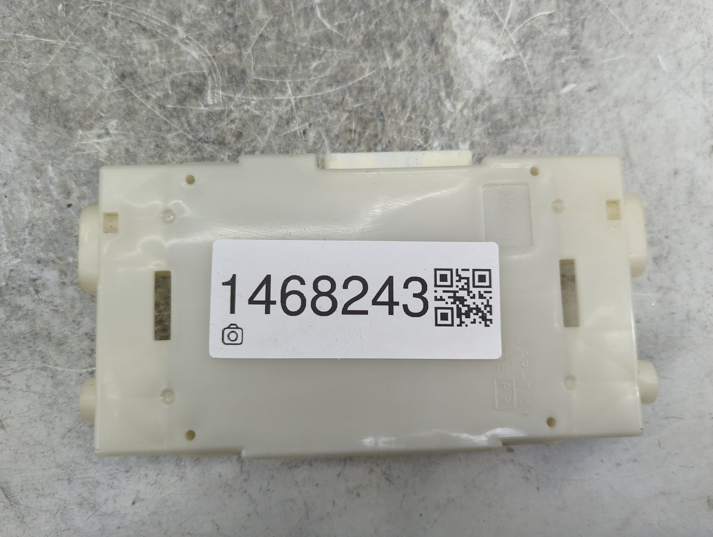 2016-2018 Nissan Altima Climate Control Module Temperature AC/Heater Replacement P/N:27760 9HS0A 27760 9HS0A--C Fits OEM Use