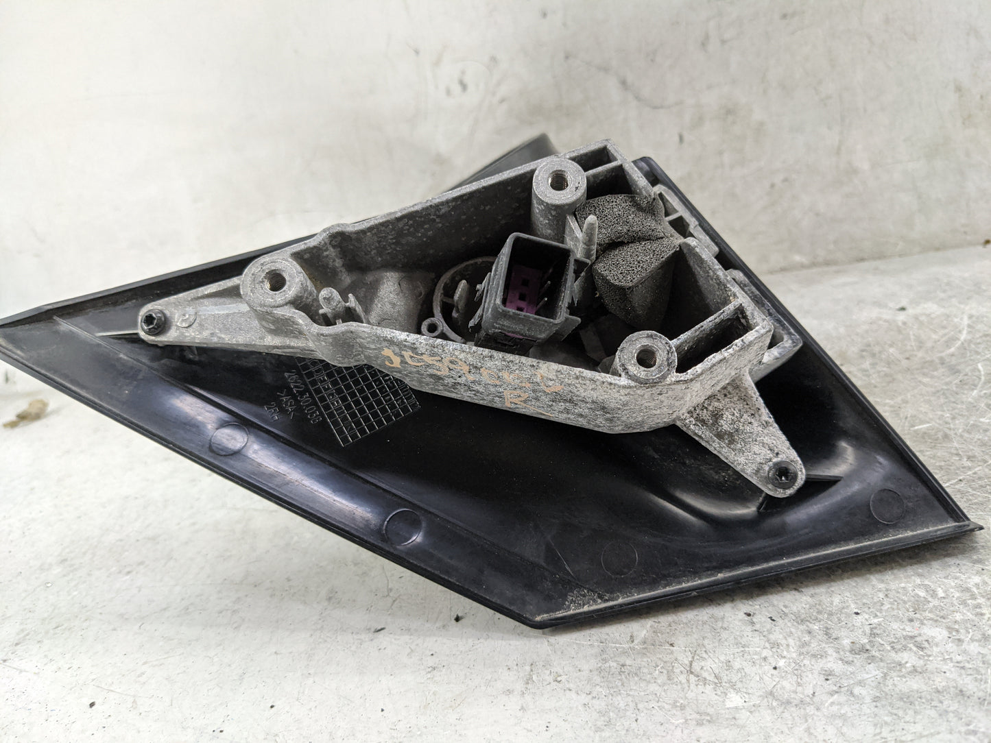 2013-2018 Nissan Altima Passenger Side View Mirror - Right Door Mirror OEM Used - Oemusedautoparts1.com