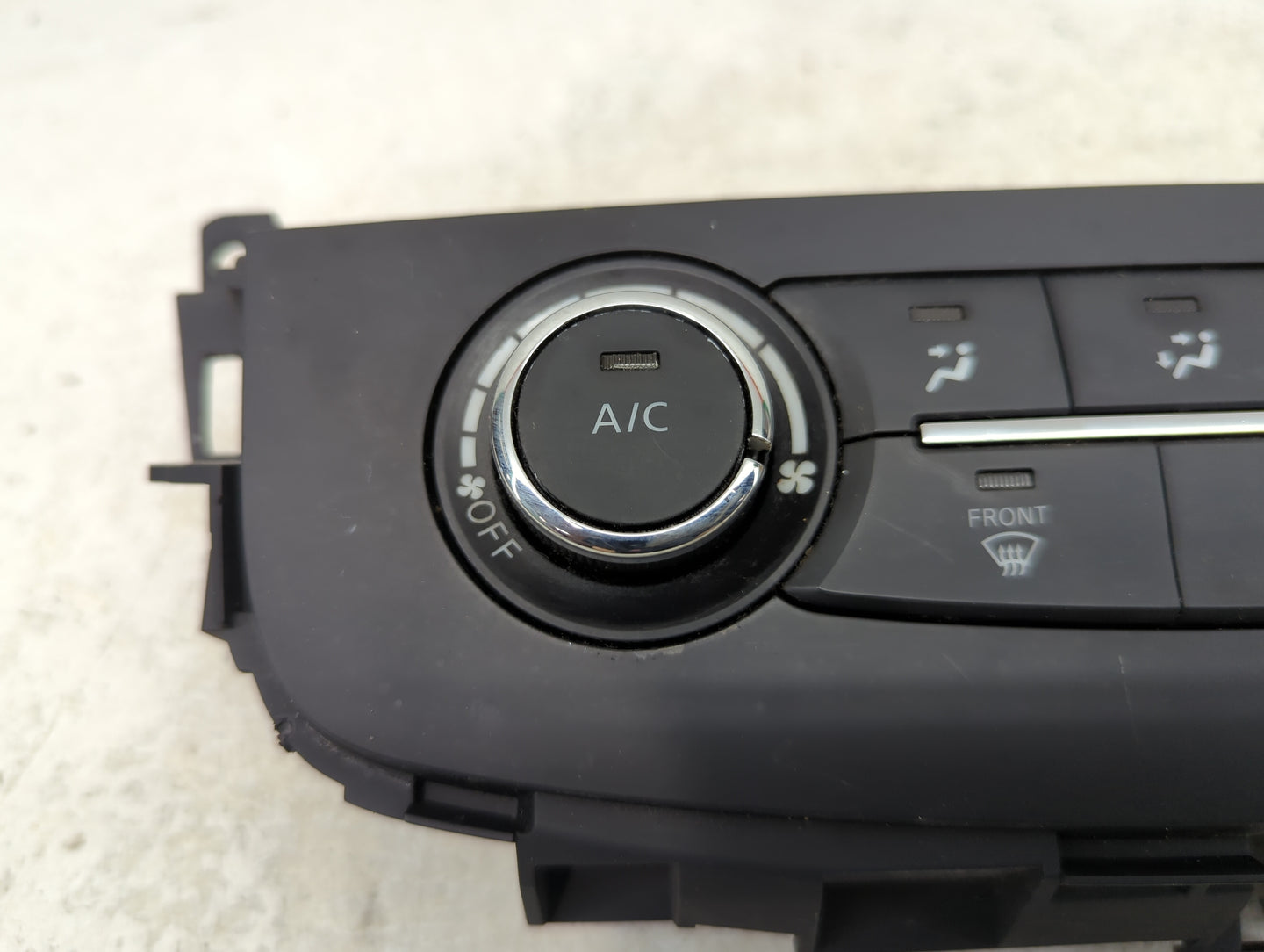 2016-2018 Nissan Altima Climate Control Module Temperature AC/Heater Replacement Fits Fits 2016 2017 2018 OEM Used Auto Part