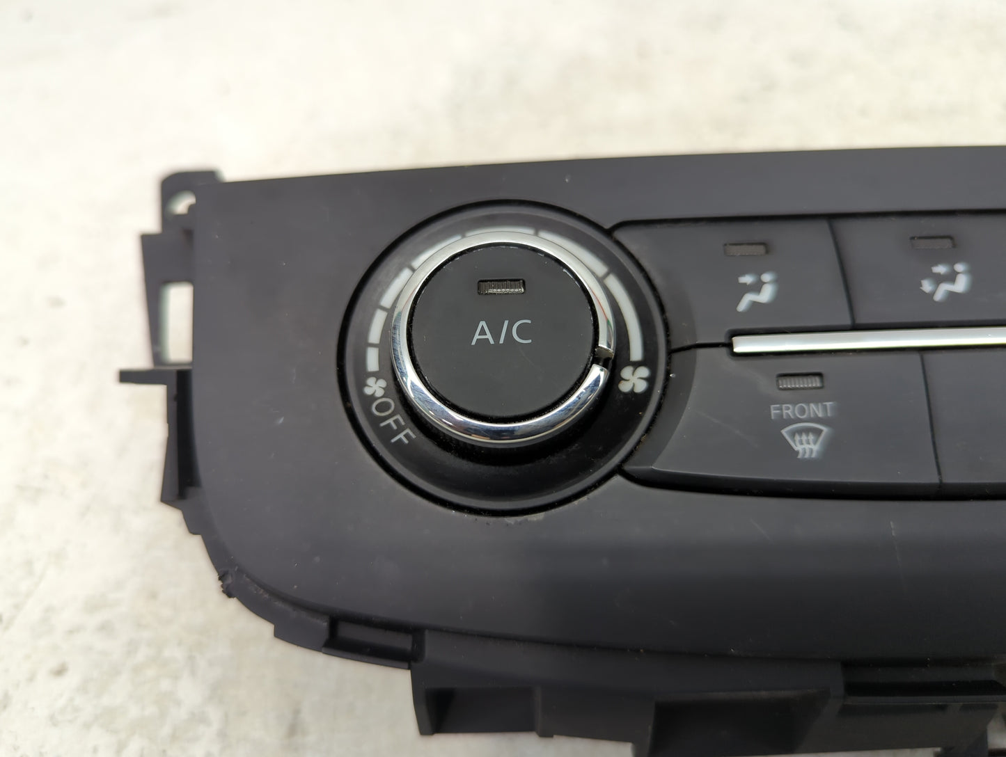 2016-2018 Nissan Altima Climate Control Module Temperature AC/Heater Replacement Fits Fits 2016 2017 2018 OEM Used Auto Part