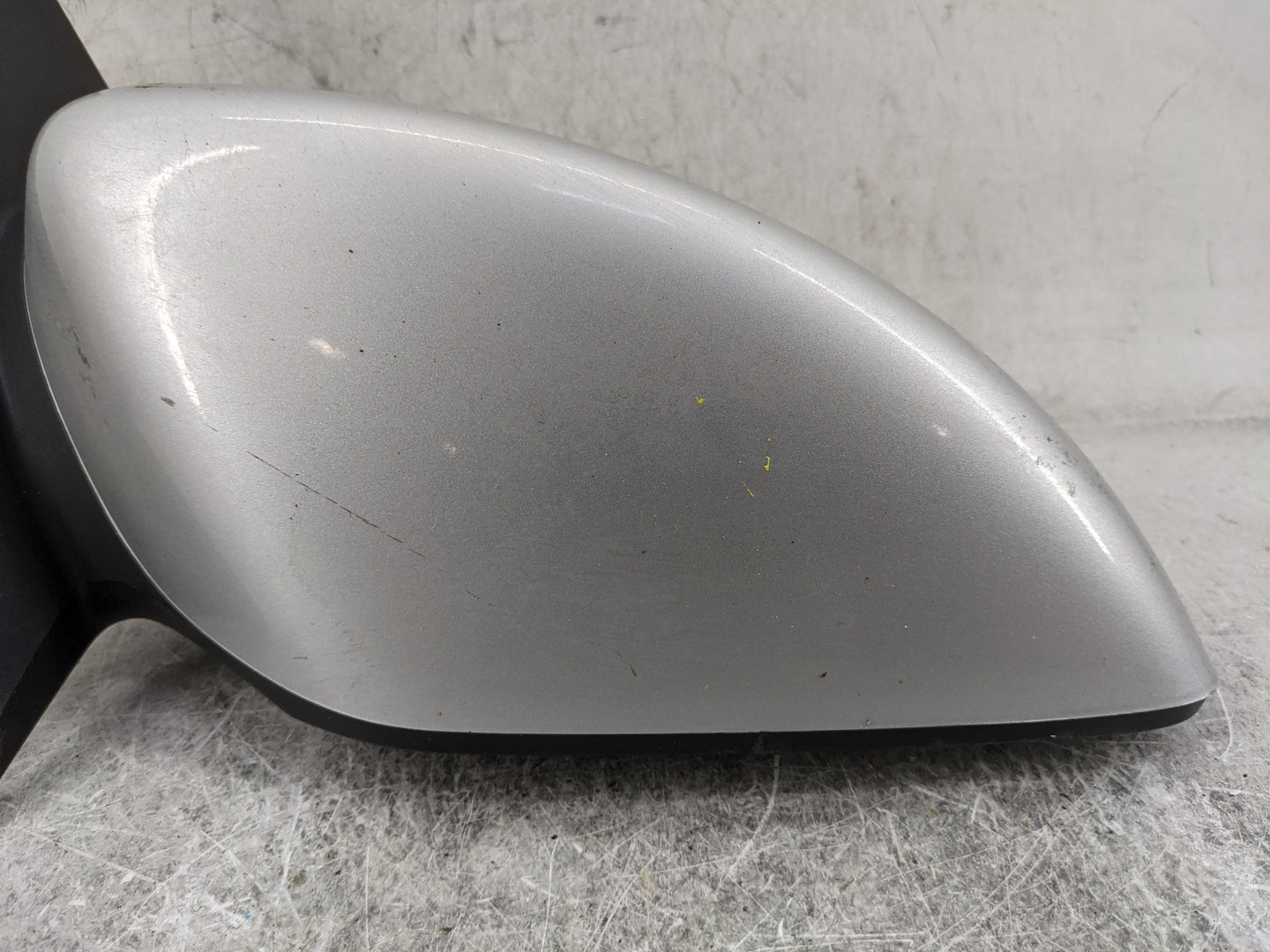 2013-2018 Nissan Altima Passenger Side View Mirror - Right Door Mirror OEM Used - Oemusedautoparts1.com