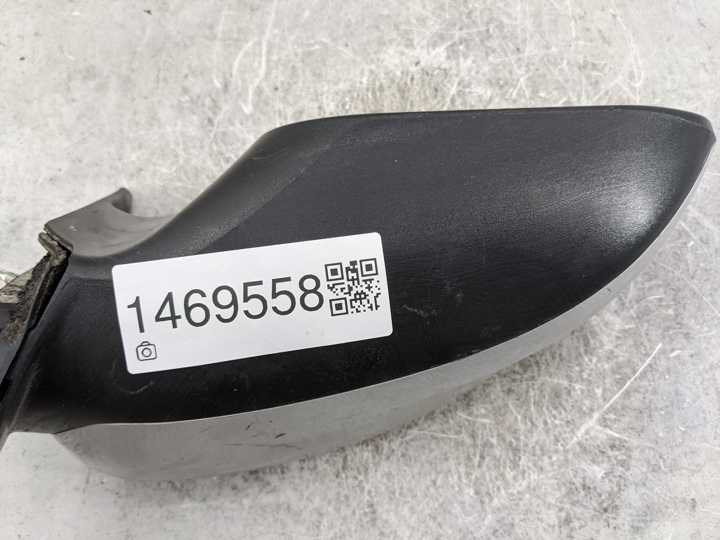 2013-2018 Nissan Altima Passenger Side View Mirror - Right Door Mirror OEM Used - Oemusedautoparts1.com