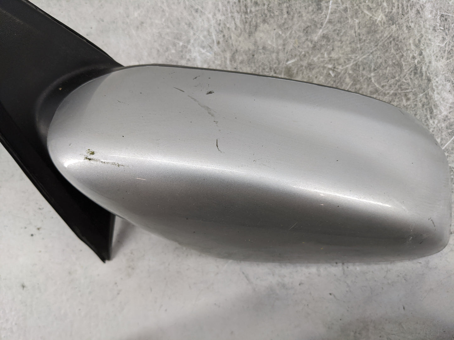 2013-2018 Nissan Altima Passenger Side View Mirror - Right Door Mirror OEM Used - Oemusedautoparts1.com
