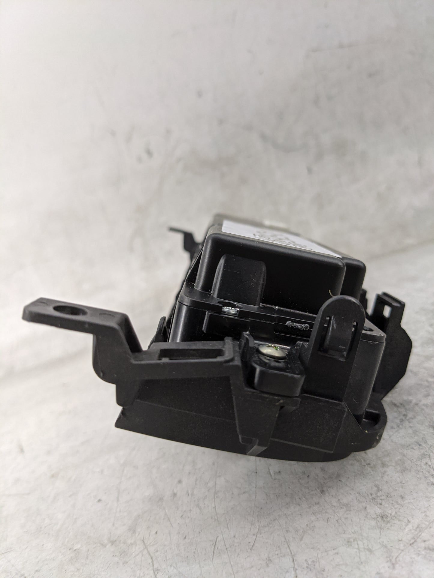 2016-2018 Nissan Altima Climate Control Module Temperature AC/Heater Replacement P/N:27500 9HS0A Fits Fits 2016 2017 2018 OE
