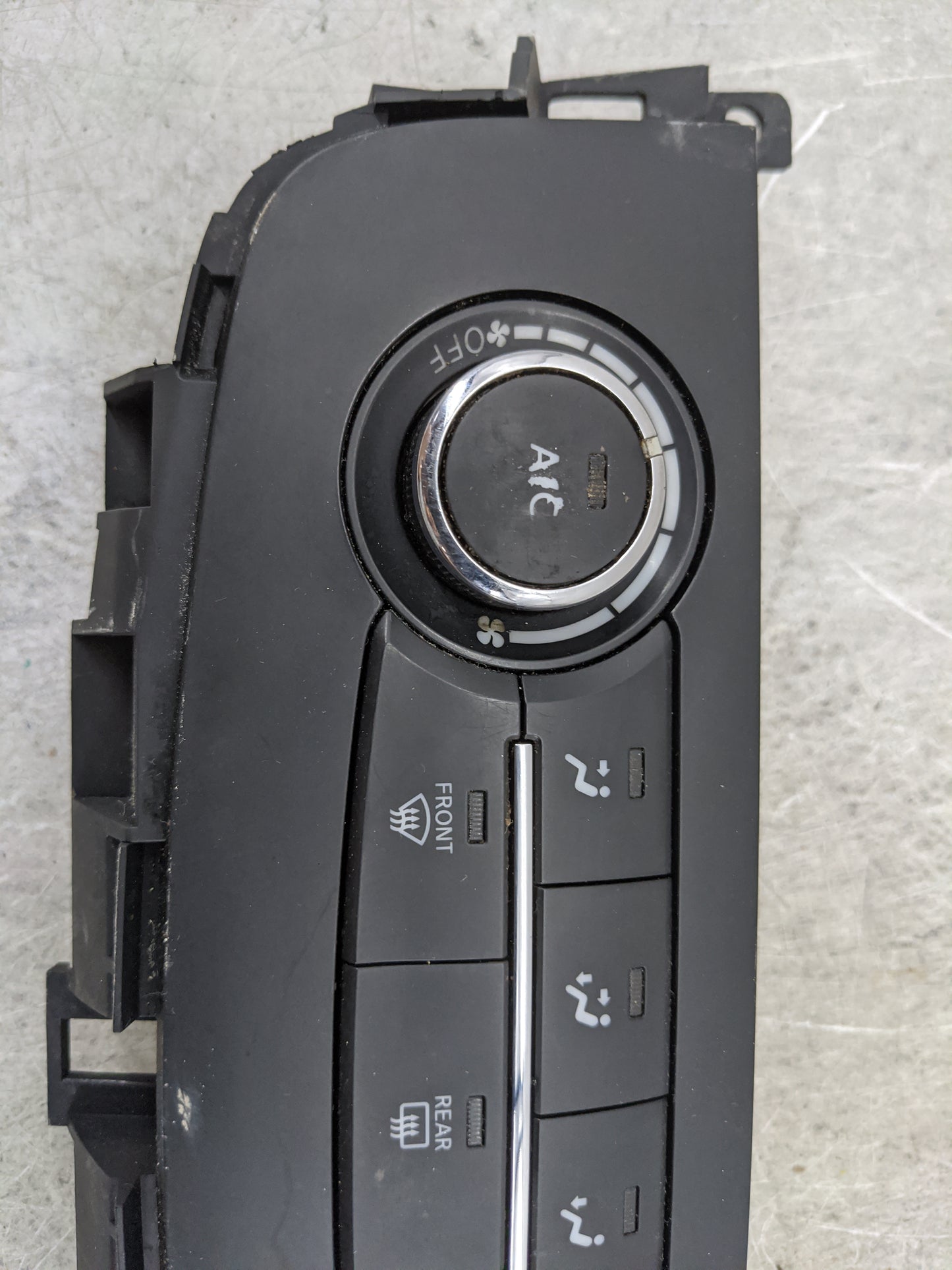2016-2018 Nissan Altima Climate Control Module Temperature AC/Heater Replacement P/N:275109HS0A 275109HS0A-G Fits OEM Used A