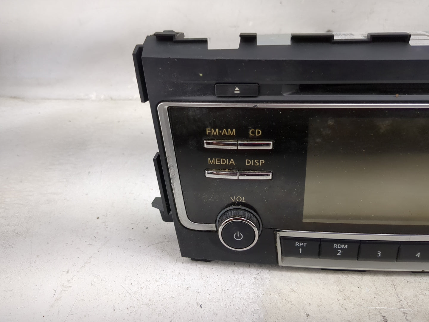 2016 Nissan Altima Radio AM FM Cd Player Receiver Replacement P/N:28185 9HR1A CQ-JN25E1GX Fits OEM Used Auto Parts - Oemused