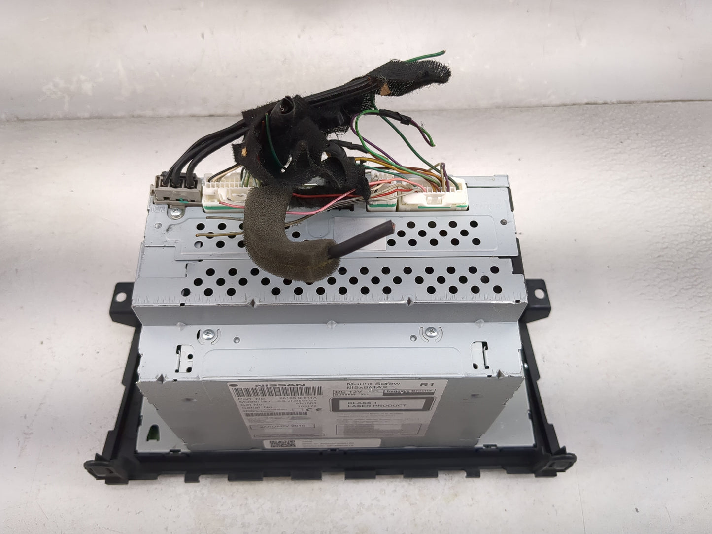 2016 Nissan Altima Radio AM FM Cd Player Receiver Replacement P/N:28185 9HR1A CQ-JN25E1GX Fits OEM Used Auto Parts - Oemused