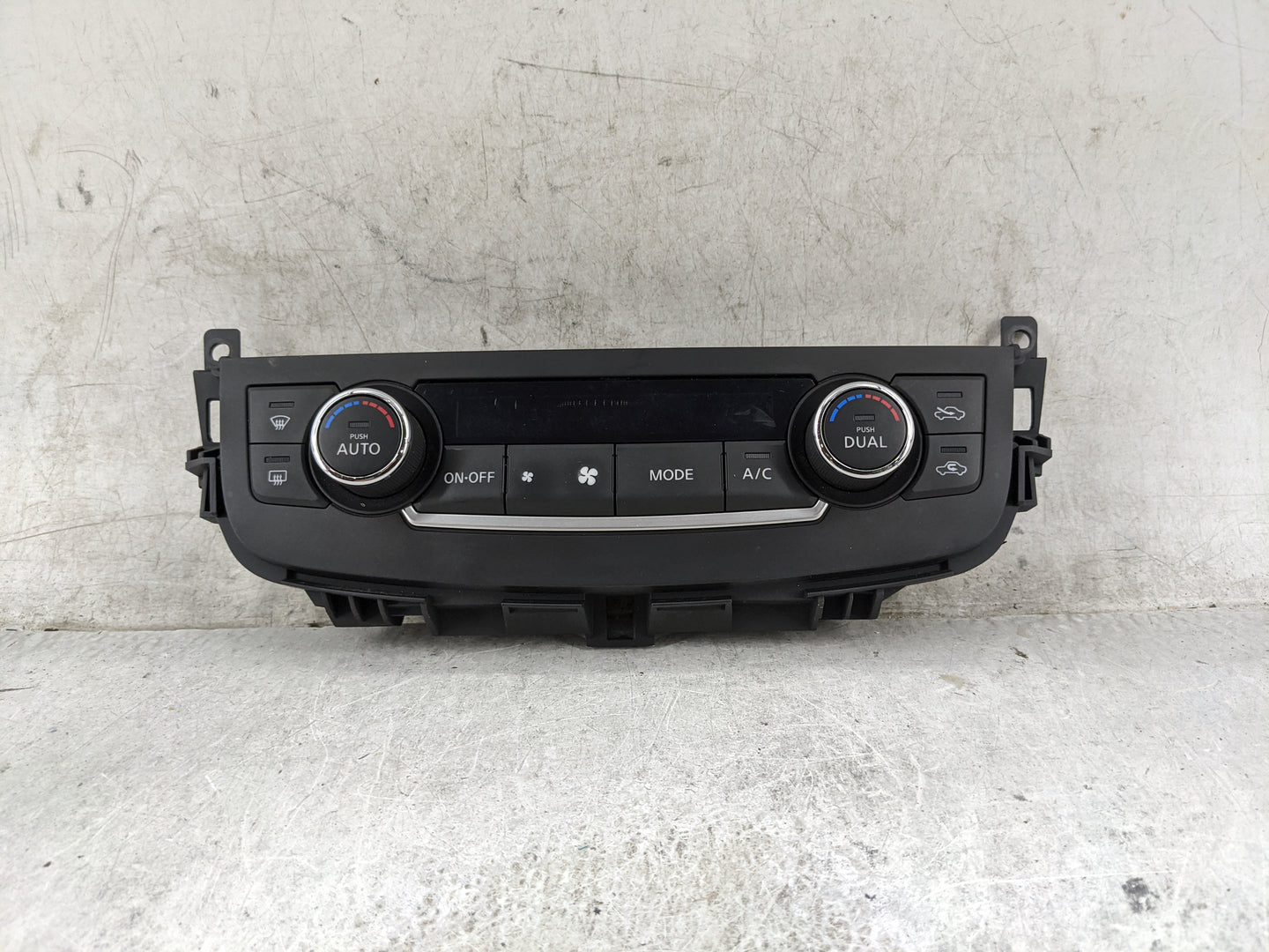 2016-2018 Nissan Altima Climate Control Module Temperature AC/Heater Replacement P/N:275009HS0A Fits Fits 2016 2017 2018 OEM