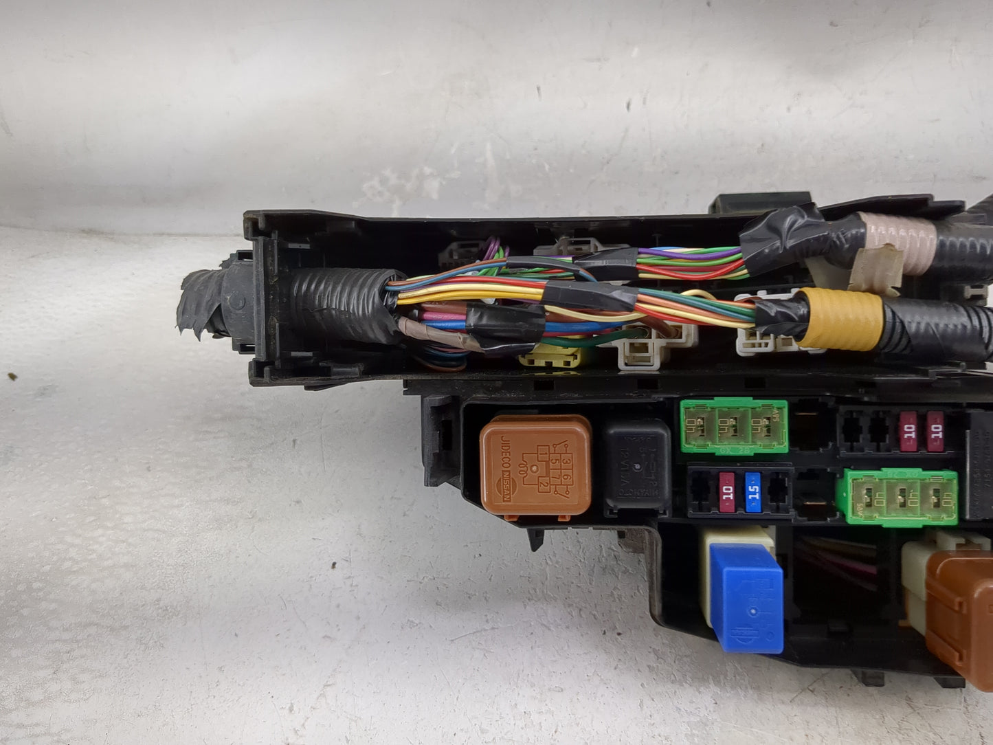 2016-2017 Nissan Altima Fusebox Fuse Box Panel Relay Module Fits Fits 2016 2017 OEM Used Auto Parts - Oemusedautoparts1.com