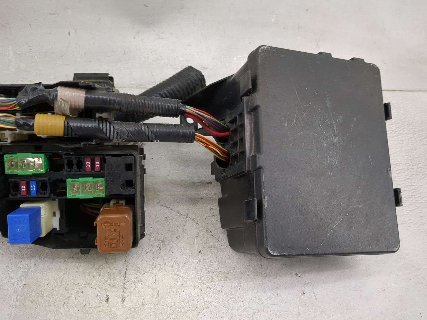 2016-2017 Nissan Altima Fusebox Fuse Box Panel Relay Module Fits Fits 2016 2017 OEM Used Auto Parts - Oemusedautoparts1.com