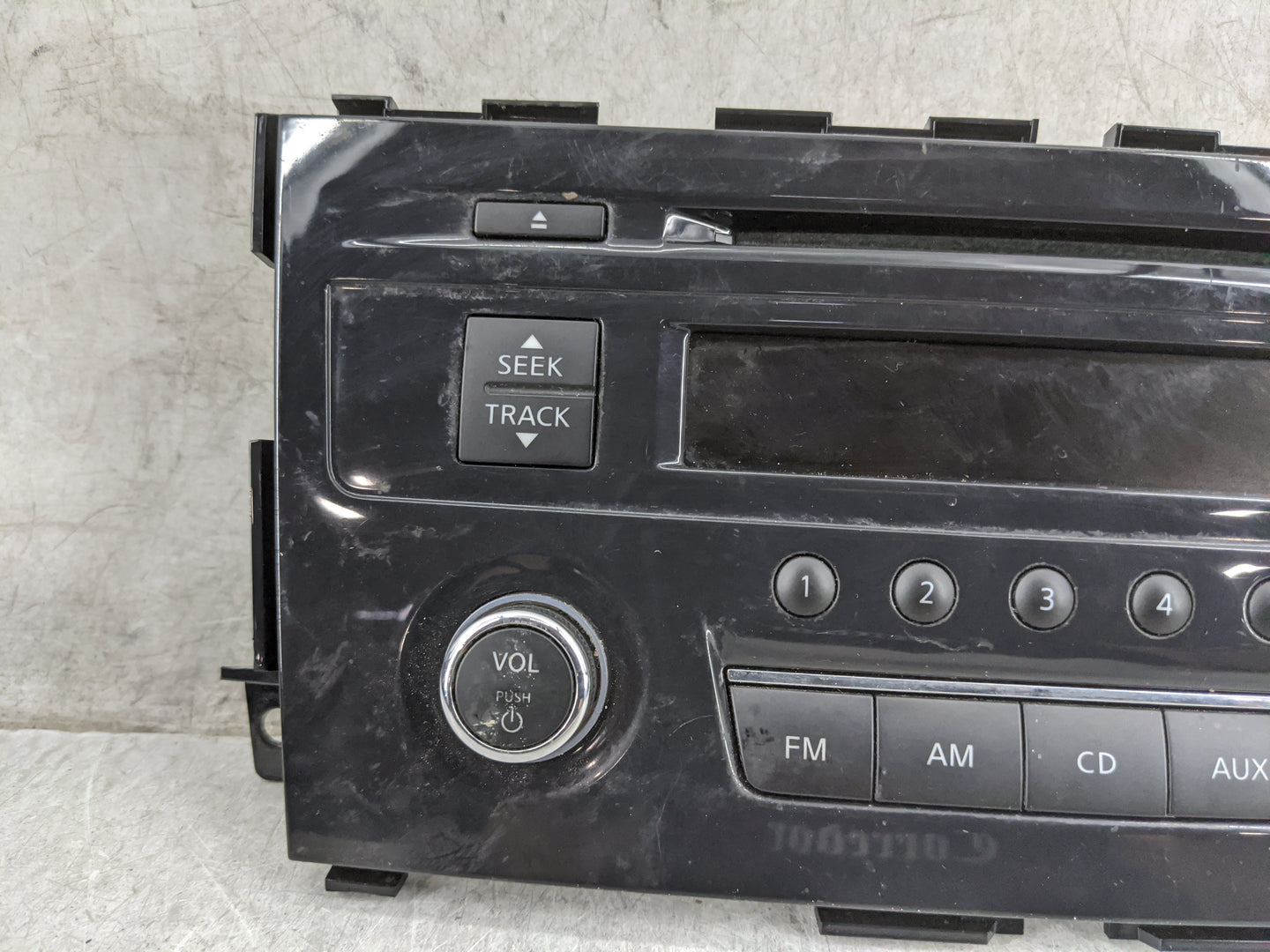 2016 Nissan Altima Radio AM FM Cd Player Receiver Replacement Fits OEM Used Auto Parts - Oemusedautoparts1.com