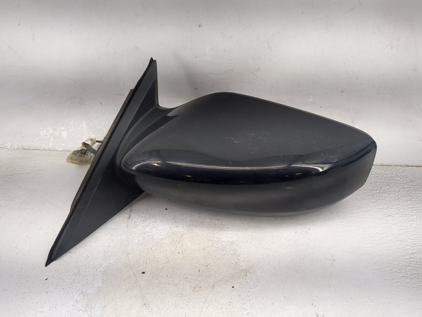 2013-2018 Nissan Altima Driver Side View Mirror - Left Door Mirror OEM Used - Oemusedautoparts1.com