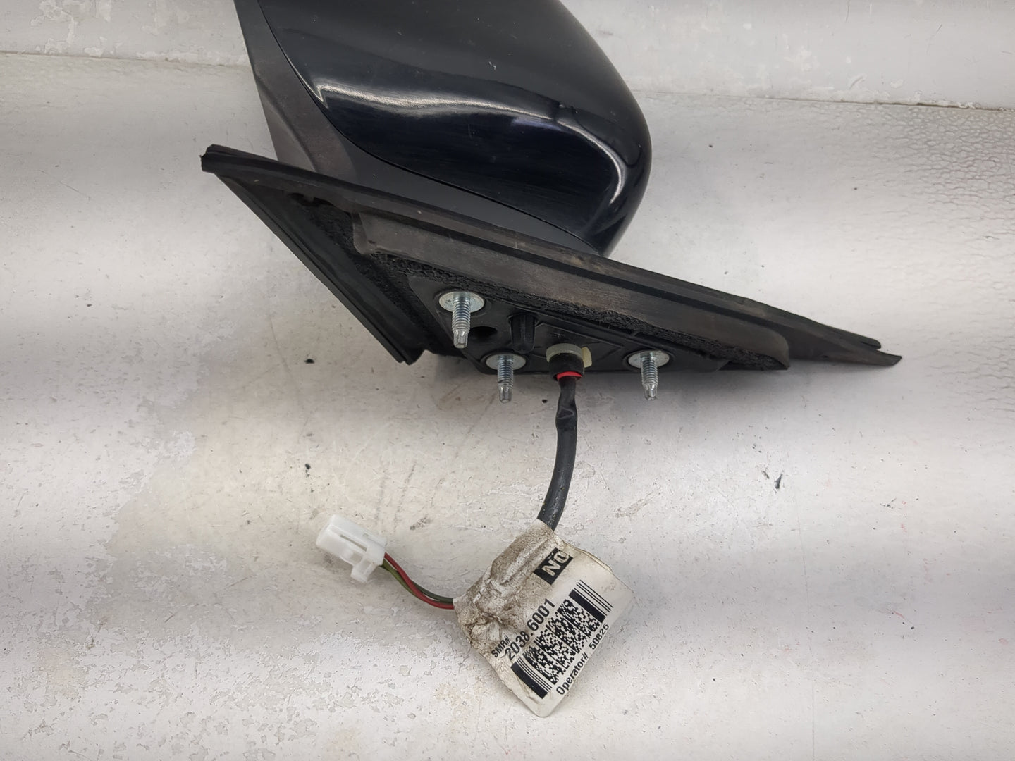2013-2018 Nissan Altima Driver Side View Mirror - Left Door Mirror OEM Used - Oemusedautoparts1.com